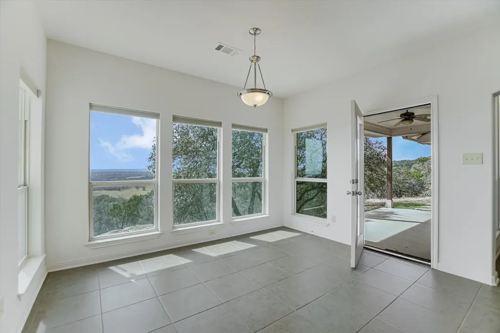 851 Stone Mountain Drive Marble Falls TX 78654