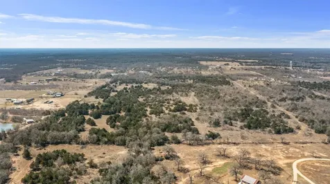 5066 Fm 535 Cedar Creek TX 78612