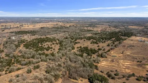 5066 Fm 535 Cedar Creek TX 78612