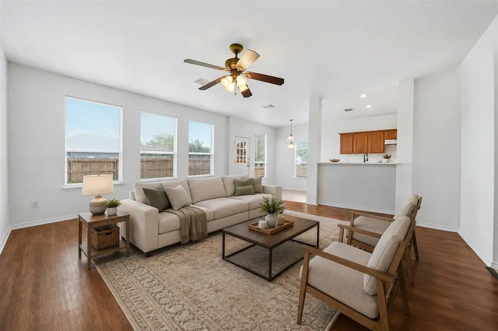 118 Invierno Street Kyle TX 78640