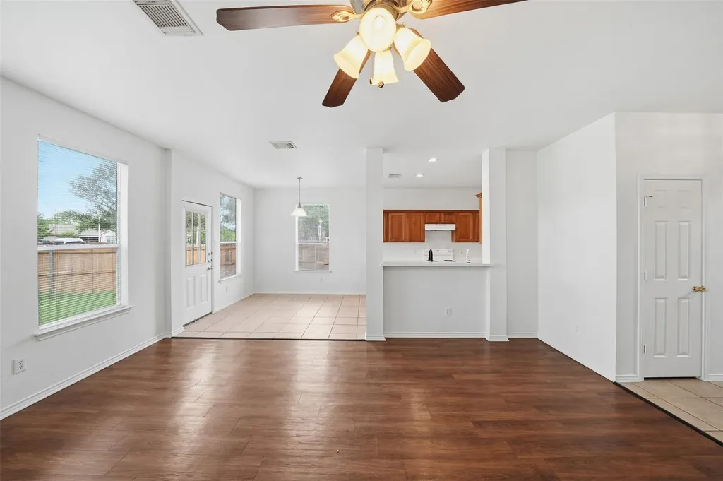 118 Invierno Street Kyle TX 78640