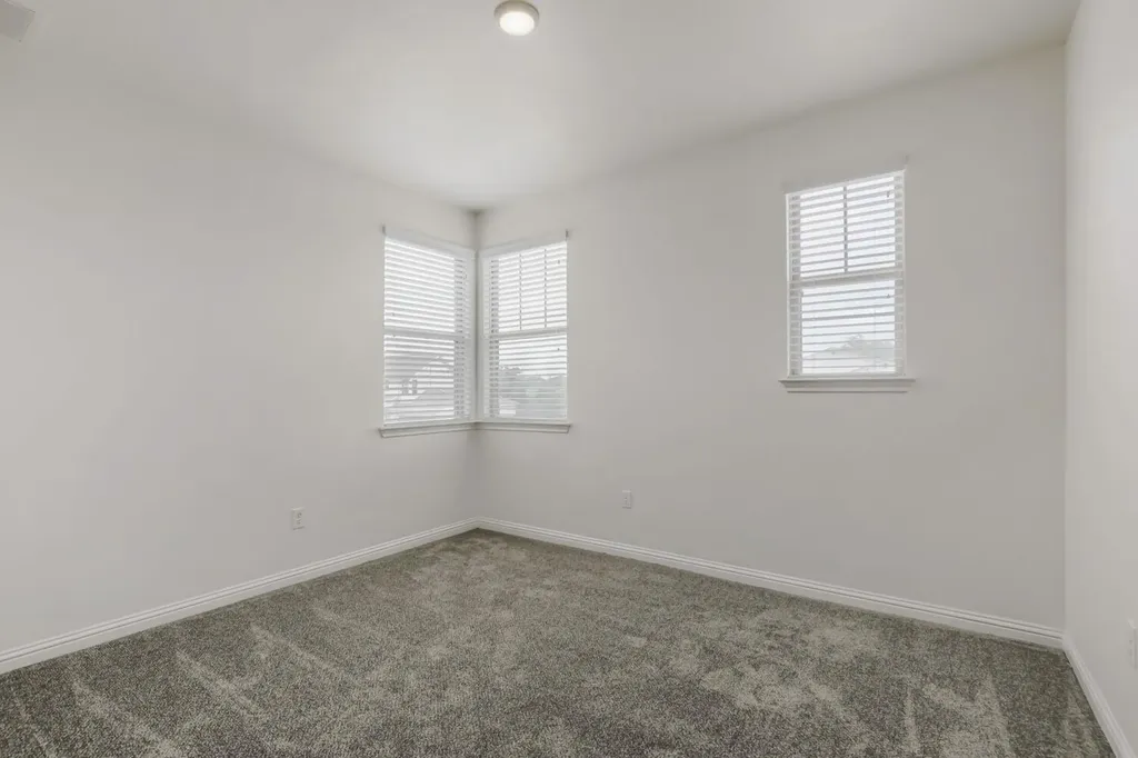 5816 Monmarte Cove Austin TX 78744