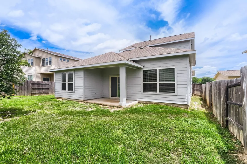 5816 Monmarte Cove Austin TX 78744