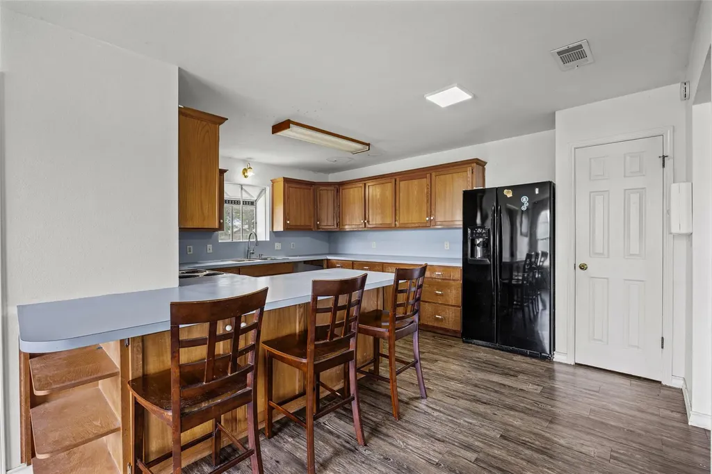 6843 S Lakewood Drive Georgetown TX 78633