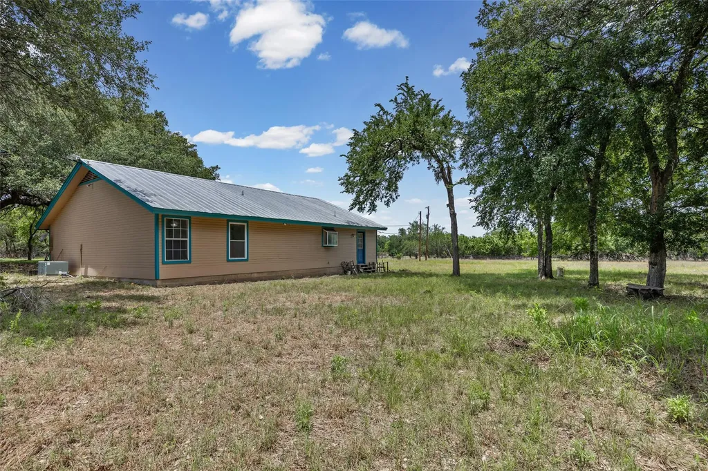 6843 S Lakewood Drive Georgetown TX 78633