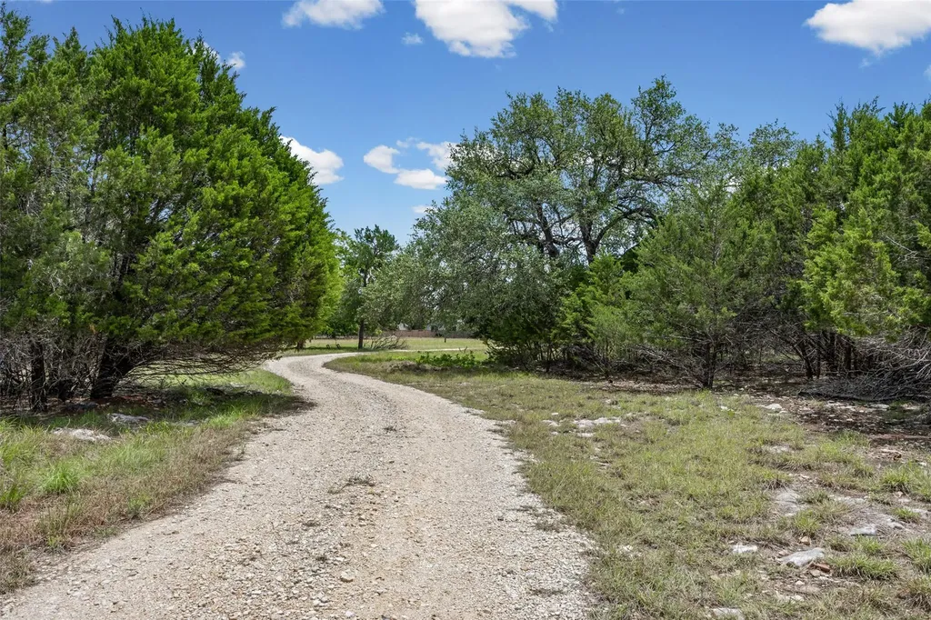 6843 S Lakewood Drive Georgetown TX 78633