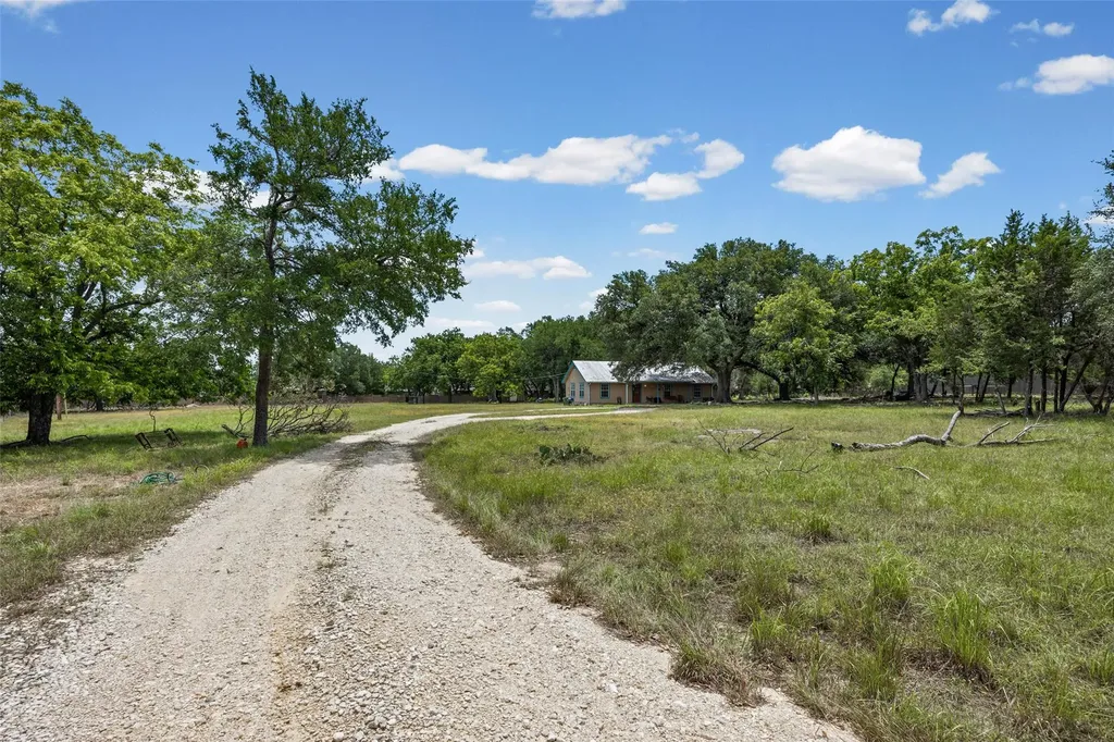 6843 S Lakewood Drive Georgetown TX 78633