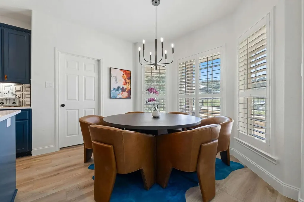 220 Sundance Trail Dripping Springs TX 78620