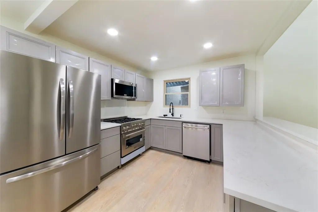8807 Merion Circle Austin TX 78754