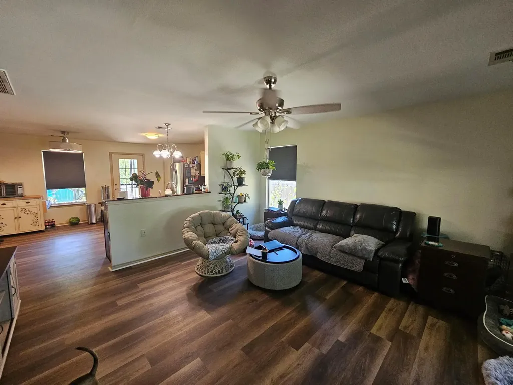 17908 Cutback Drive Manor TX 78653