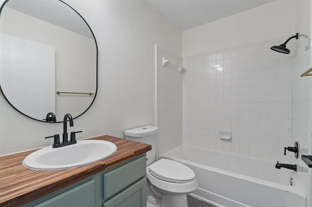 11315 Robert Wooding Drive Austin TX 78748