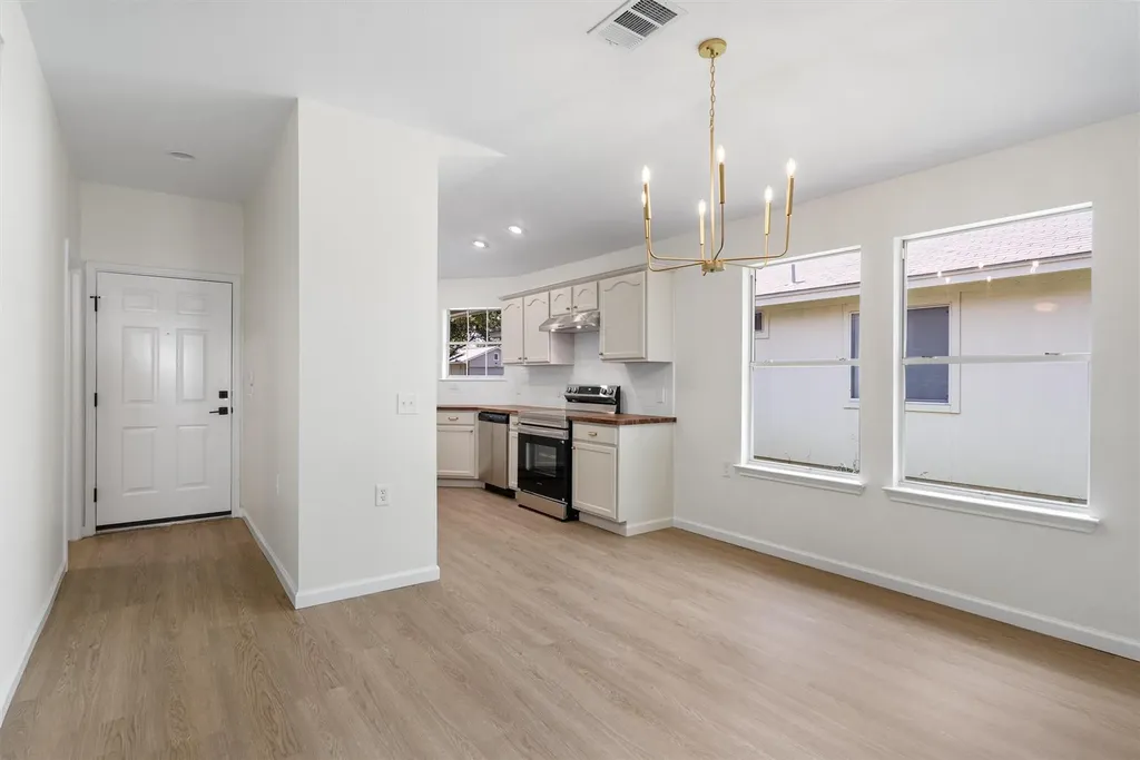 11315 Robert Wooding Drive Austin TX 78748