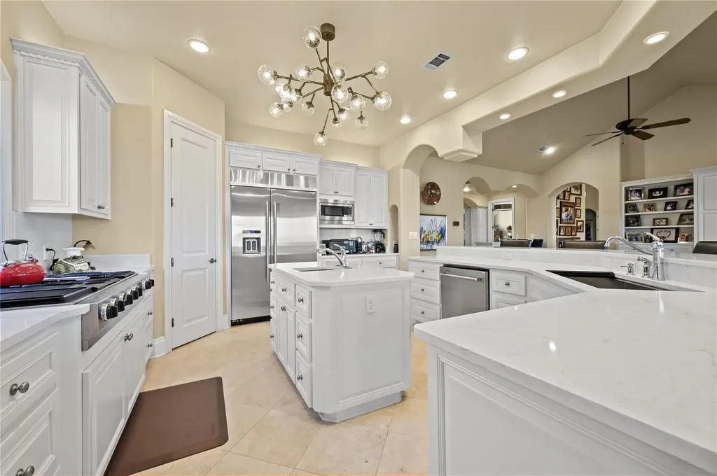 2004 Canonero Drive Austin TX 78746