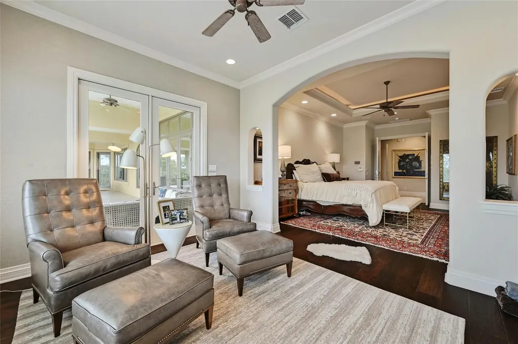 2004 Canonero Drive Austin TX 78746