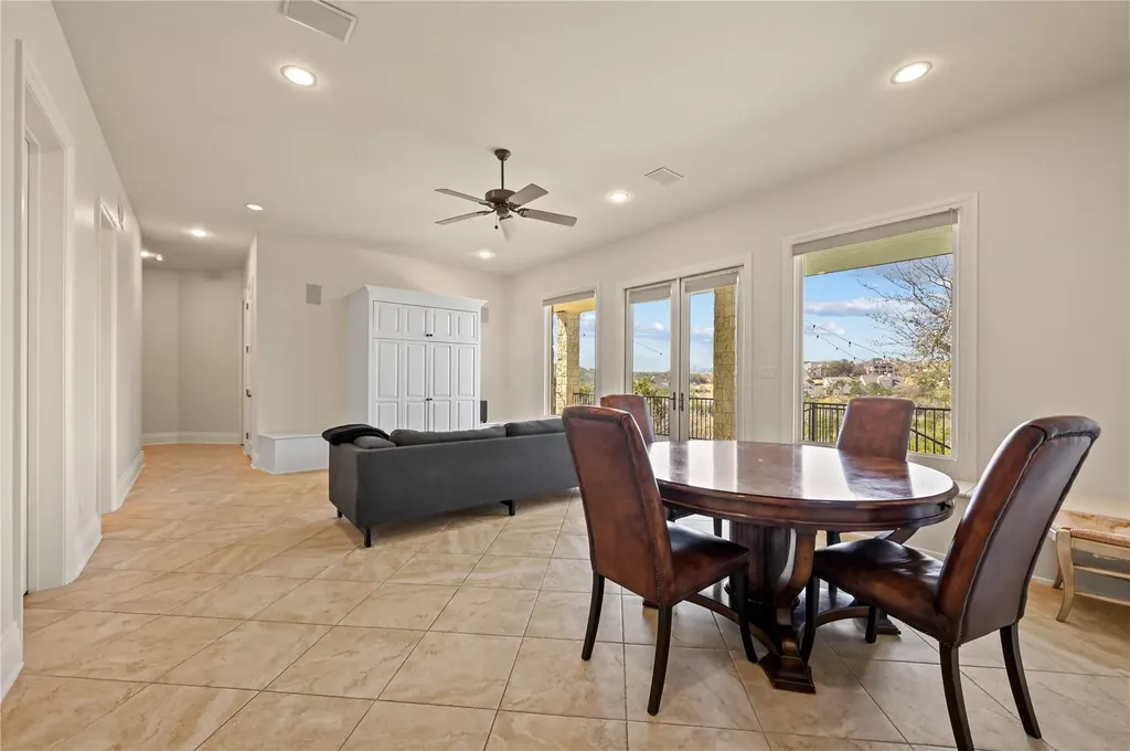 2004 Canonero Drive Austin TX 78746
