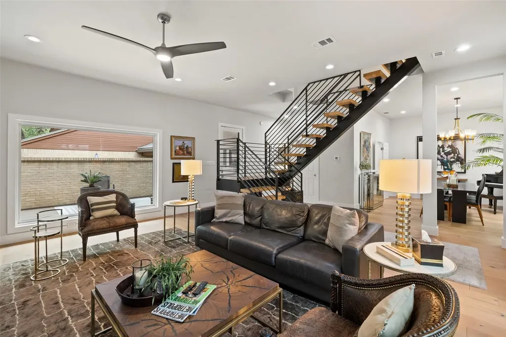 1615 Spyglass Drive Austin TX 78746