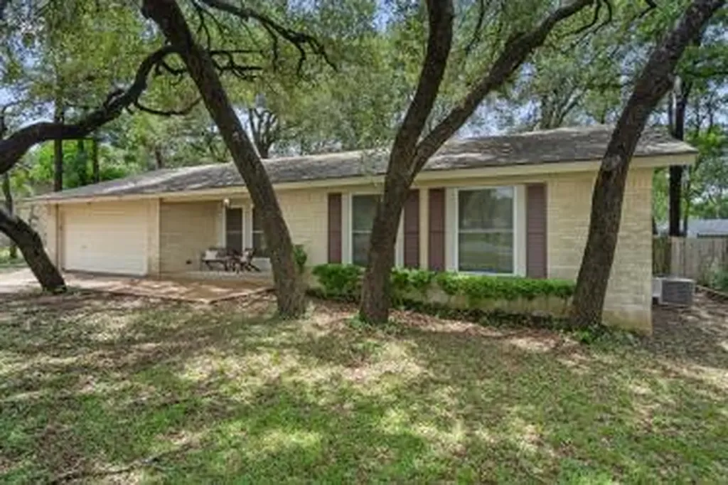 13008 Sherbourne Street Austin TX 78729