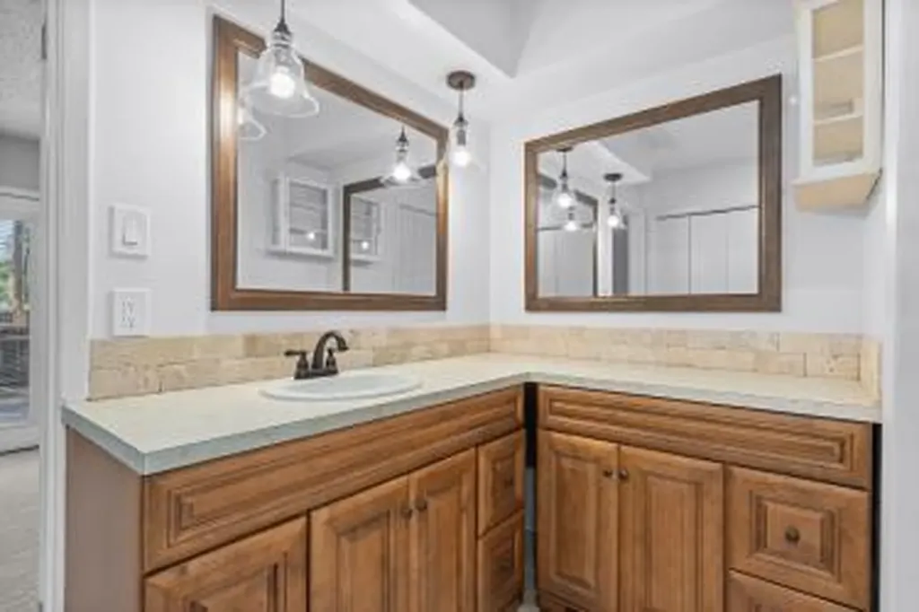 13008 Sherbourne Street Austin TX 78729