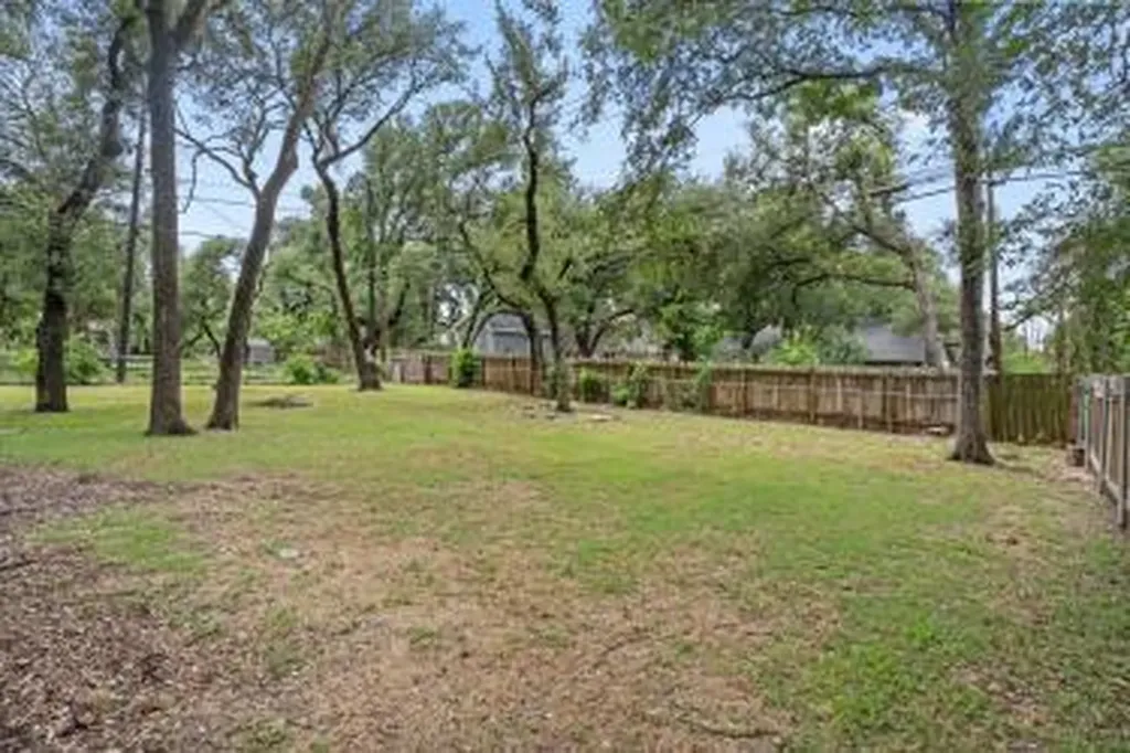 13008 Sherbourne Street Austin TX 78729