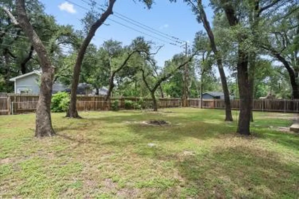 13008 Sherbourne Street Austin TX 78729