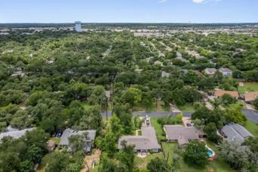13008 Sherbourne Street Austin TX 78729