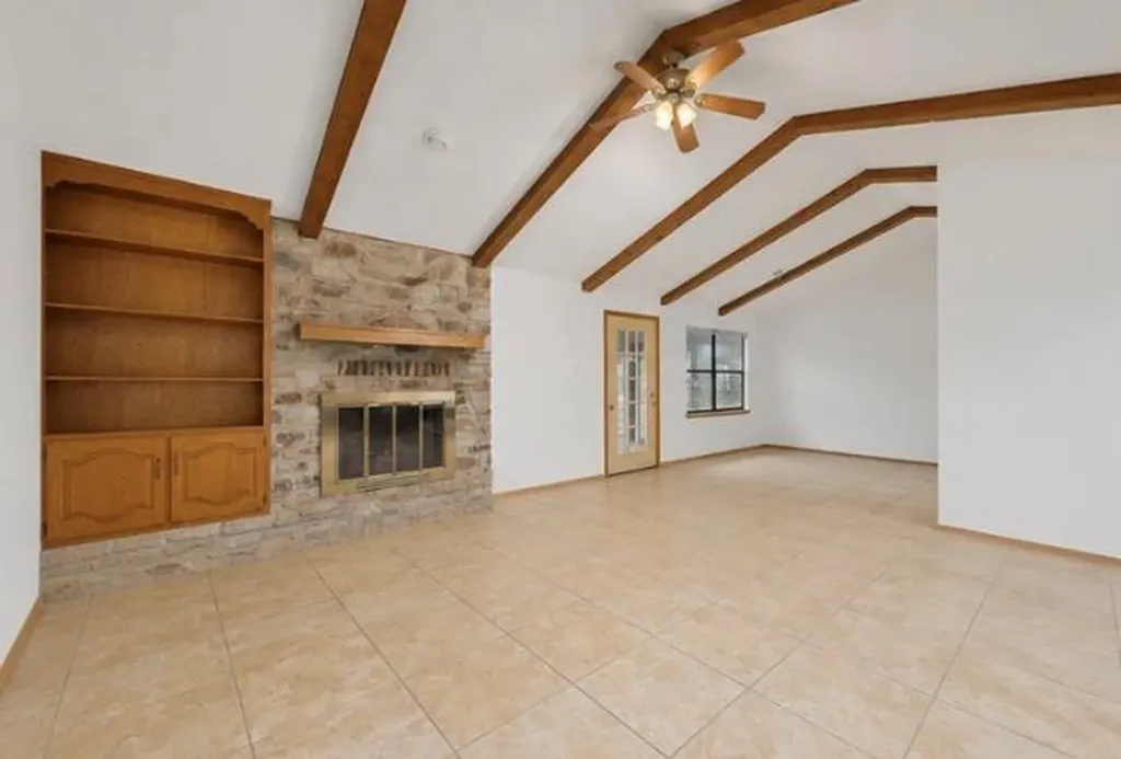 300 W Sequoia Spur Georgetown TX 78628
