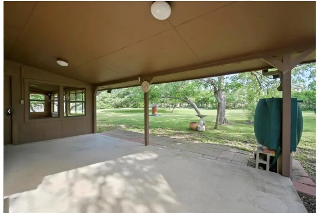 300 W Sequoia Spur Georgetown TX 78628