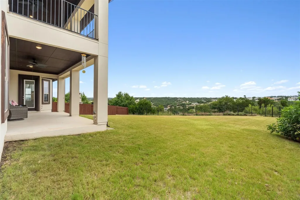 2504 Long Lasso Pass Leander TX 78641