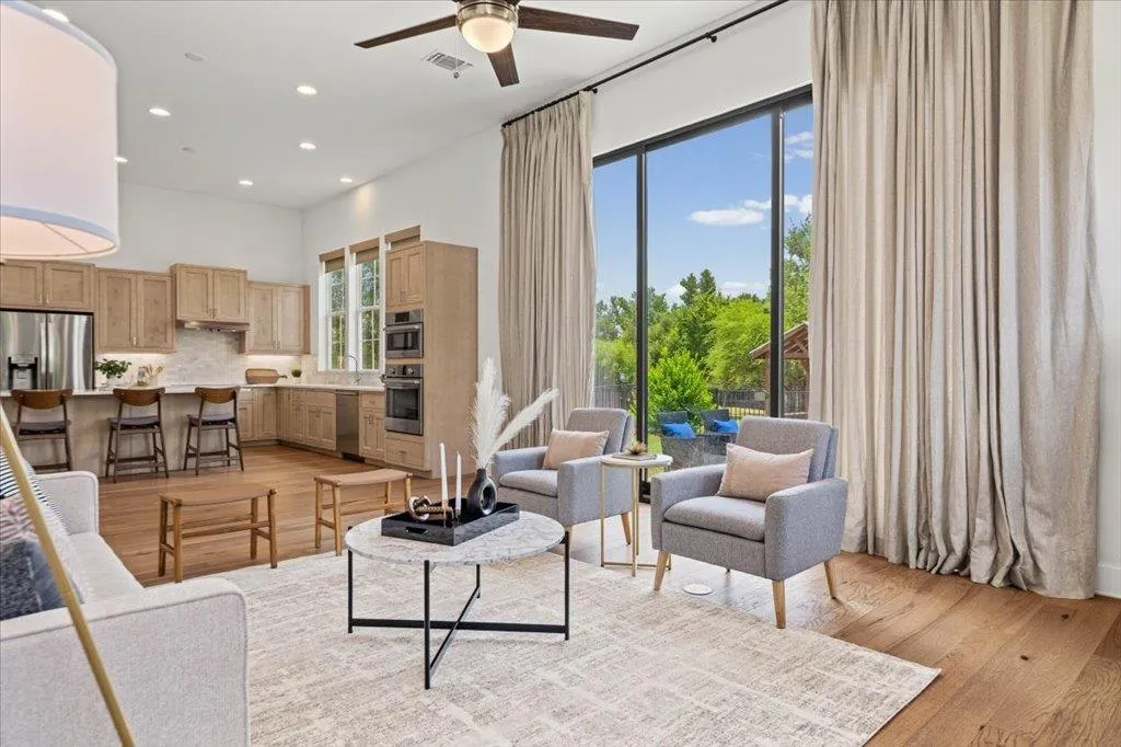 4501 Grassland Drive Austin TX 78723