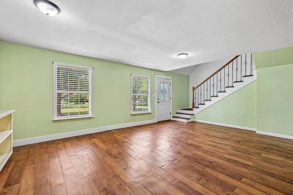 122 Dodd Preston Road Elgin TX 78621