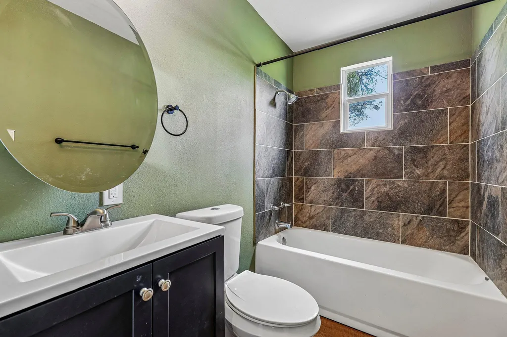 122 Dodd Preston Road Elgin TX 78621