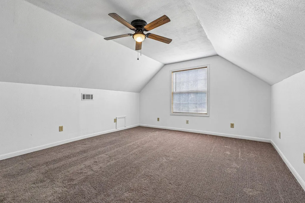 122 Dodd Preston Road Elgin TX 78621