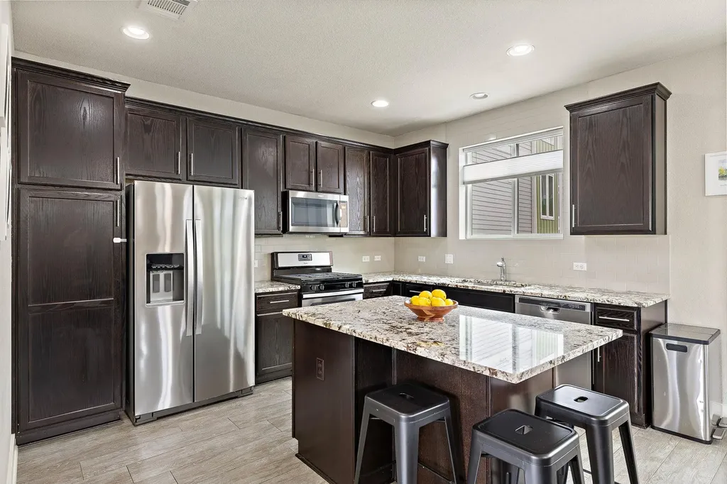 1913 Teagle Drive Austin TX 78741