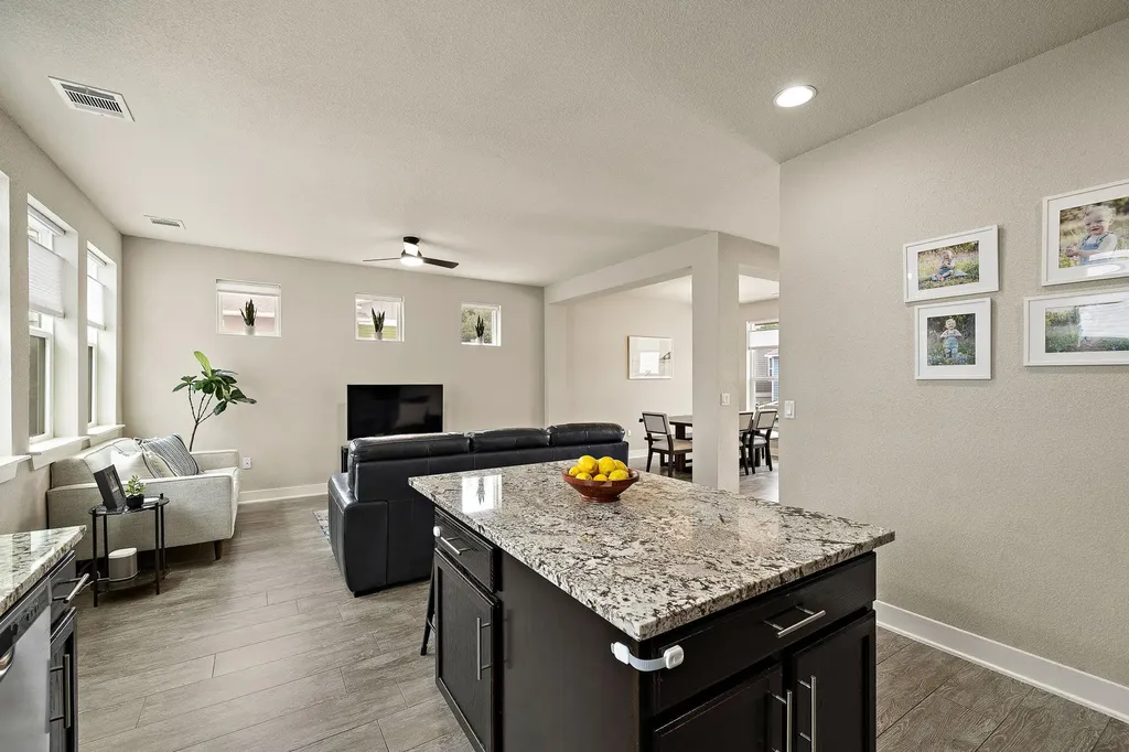 1913 Teagle Drive Austin TX 78741