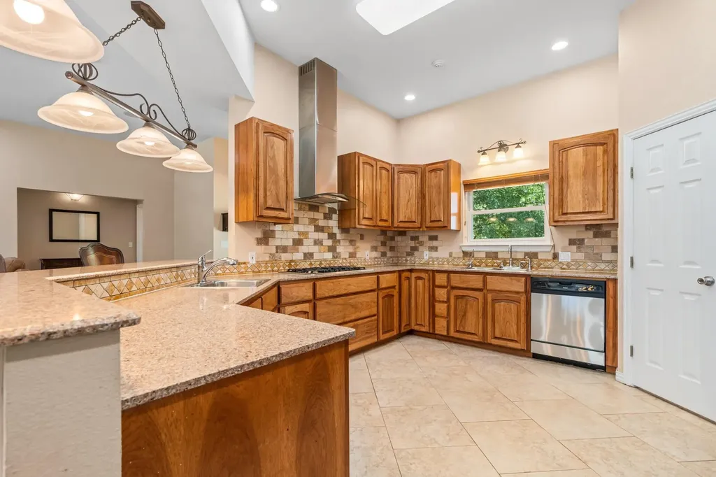 340 Sedro Trail Georgetown TX 78633