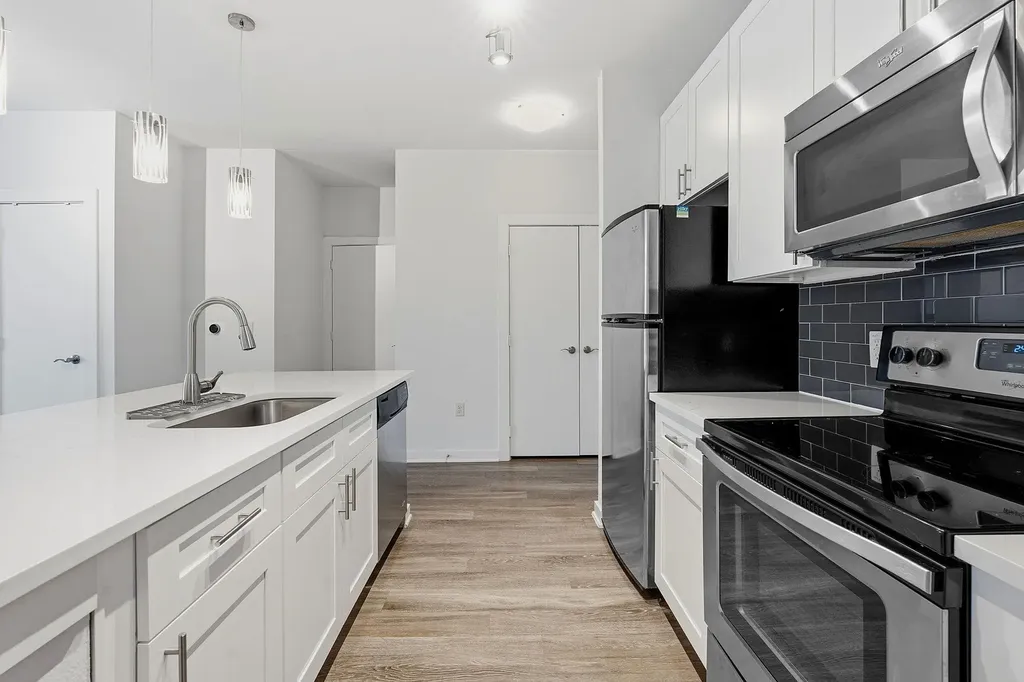 1900 Barton Springs Road Austin TX 78704