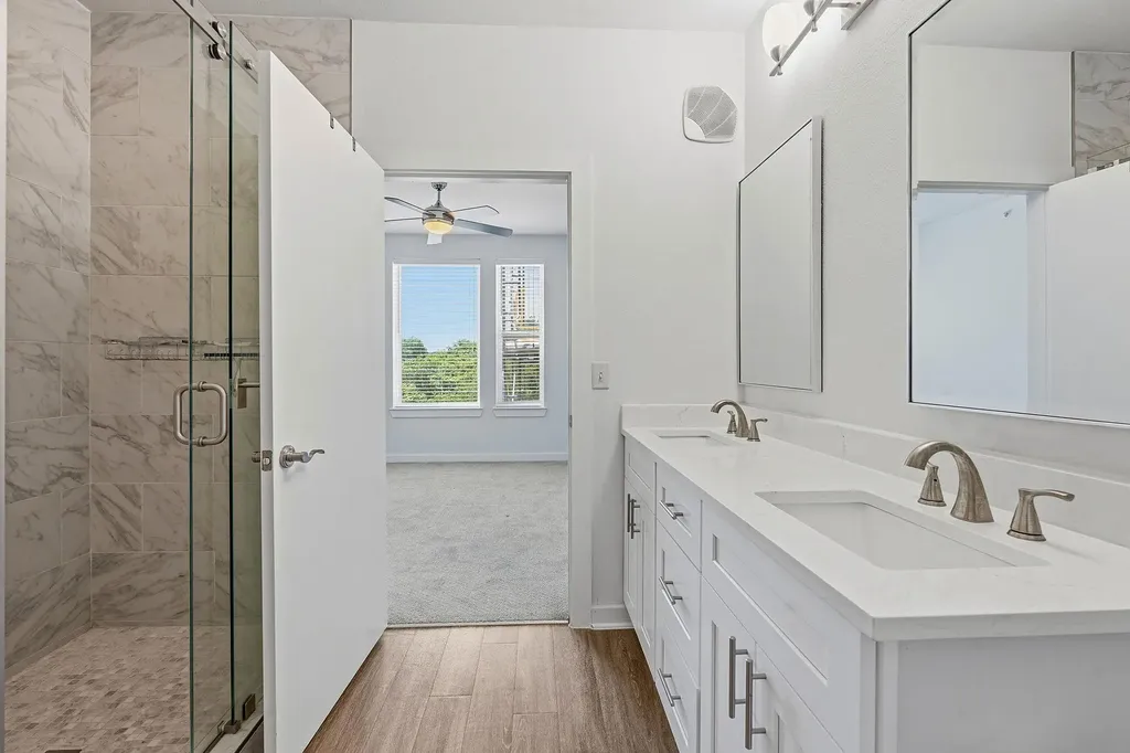 1900 Barton Springs Road Austin TX 78704
