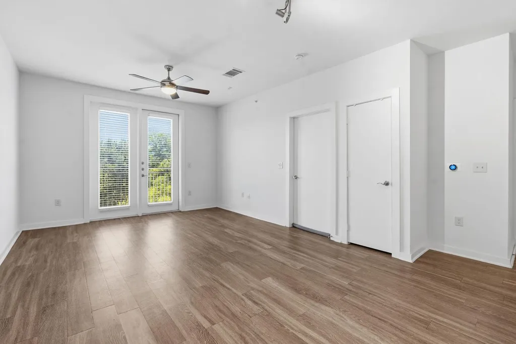 1900 Barton Springs Road Austin TX 78704