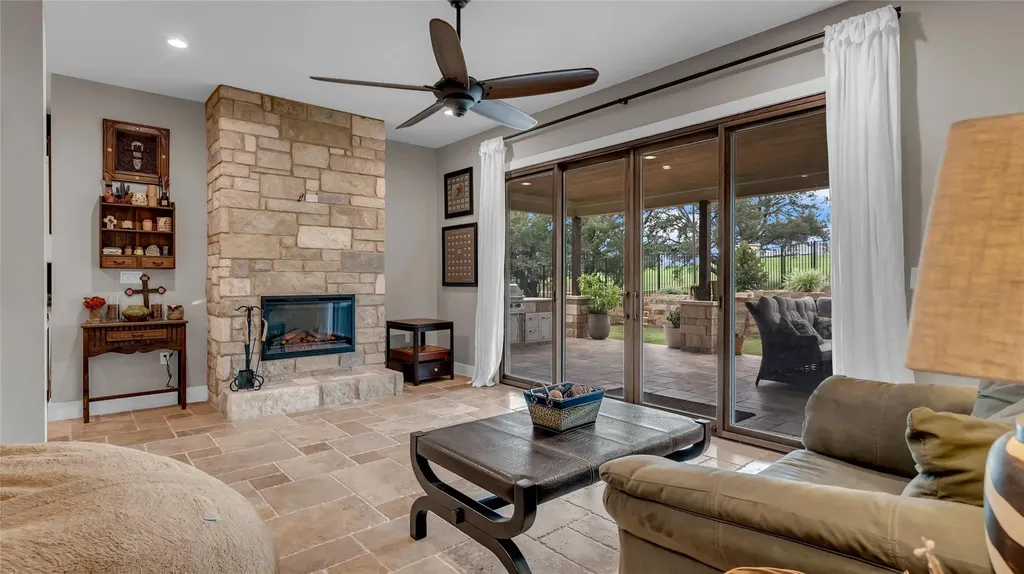 1504 Desert Sun Horseshoe Bay TX 78657