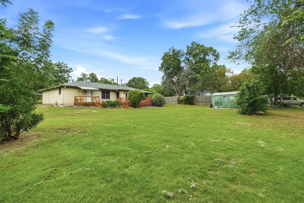 208 N Cedar Street Buda TX 78610