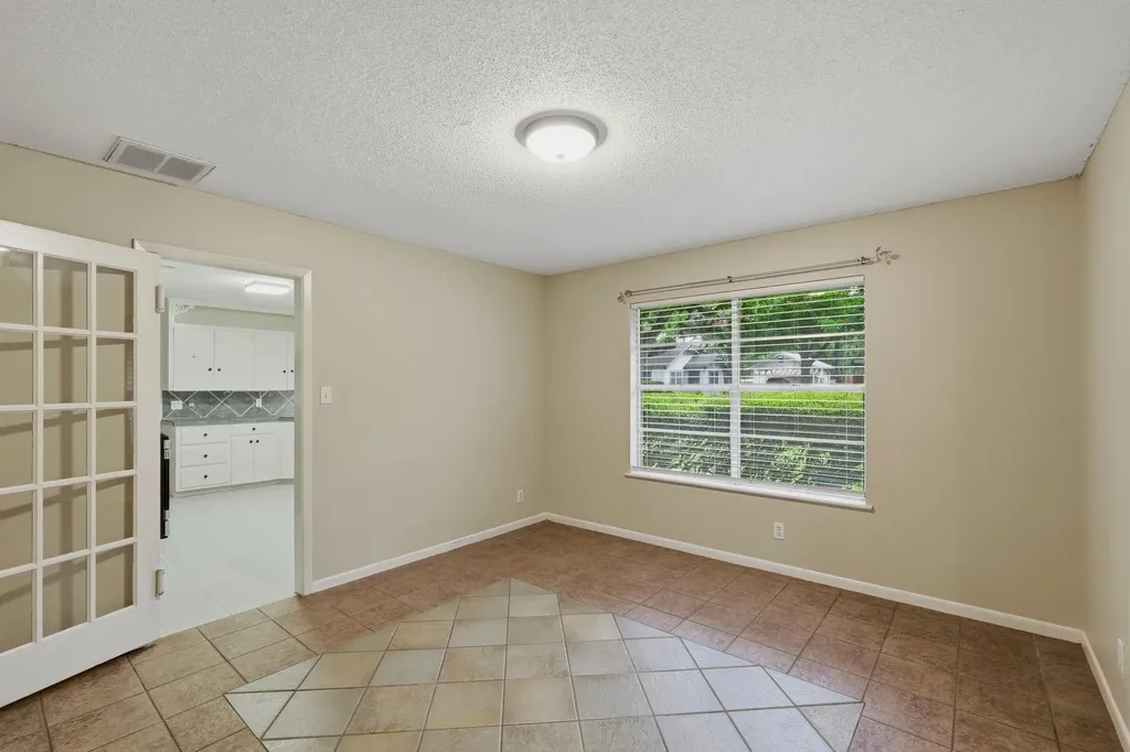208 N Cedar Street Buda TX 78610