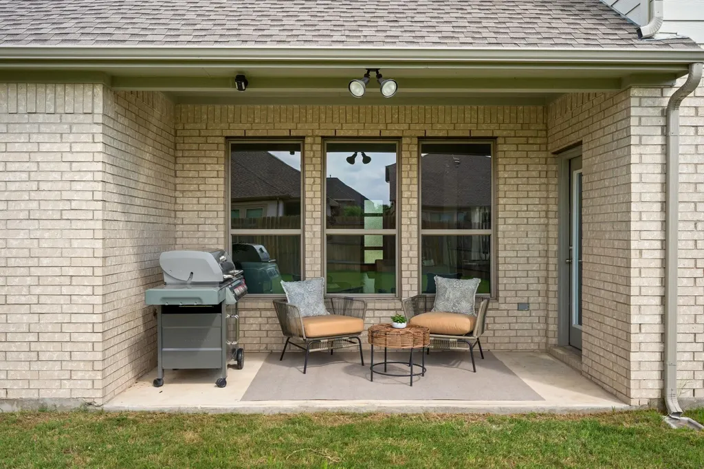2028 Caritas Drive Leander TX 78641