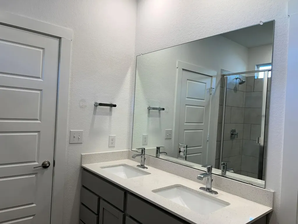 14213 Cantarra Drive Pflugerville TX 78660