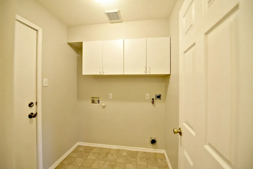 11012 Shallow Water Road Austin TX 78717