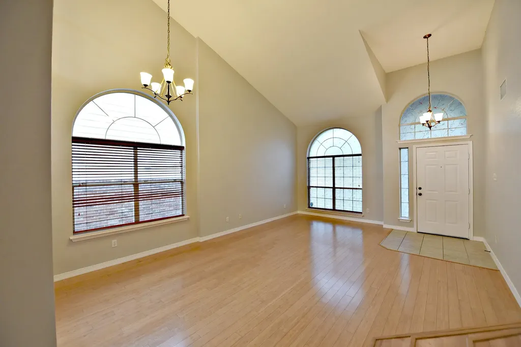 11012 Shallow Water Road Austin TX 78717