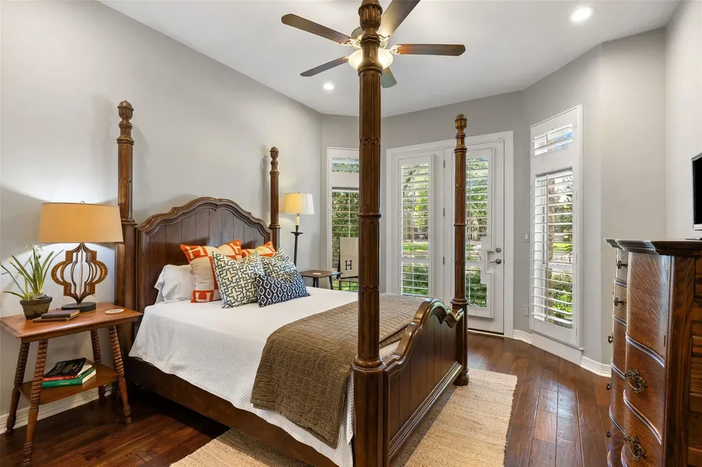 1904 Steamboat Springs Cove Austin TX 78746