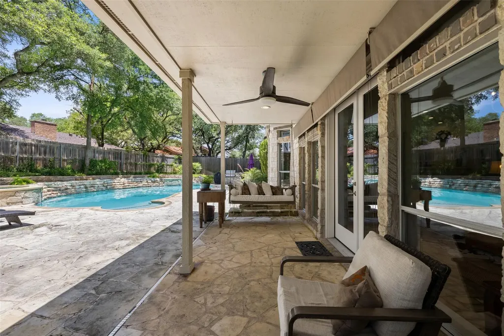 1904 Steamboat Springs Cove Austin TX 78746