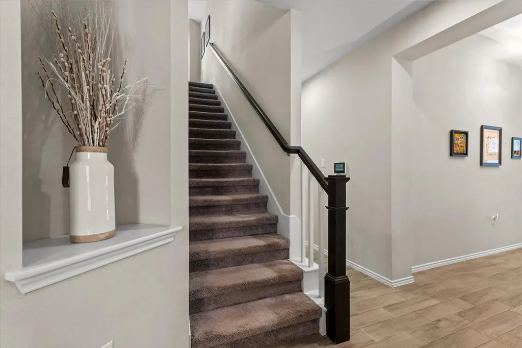 7321 Sentry Path Austin TX 78744