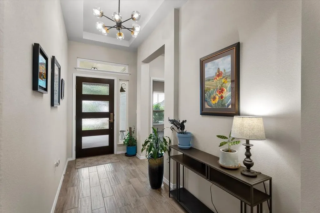 7321 Sentry Path Austin TX 78744