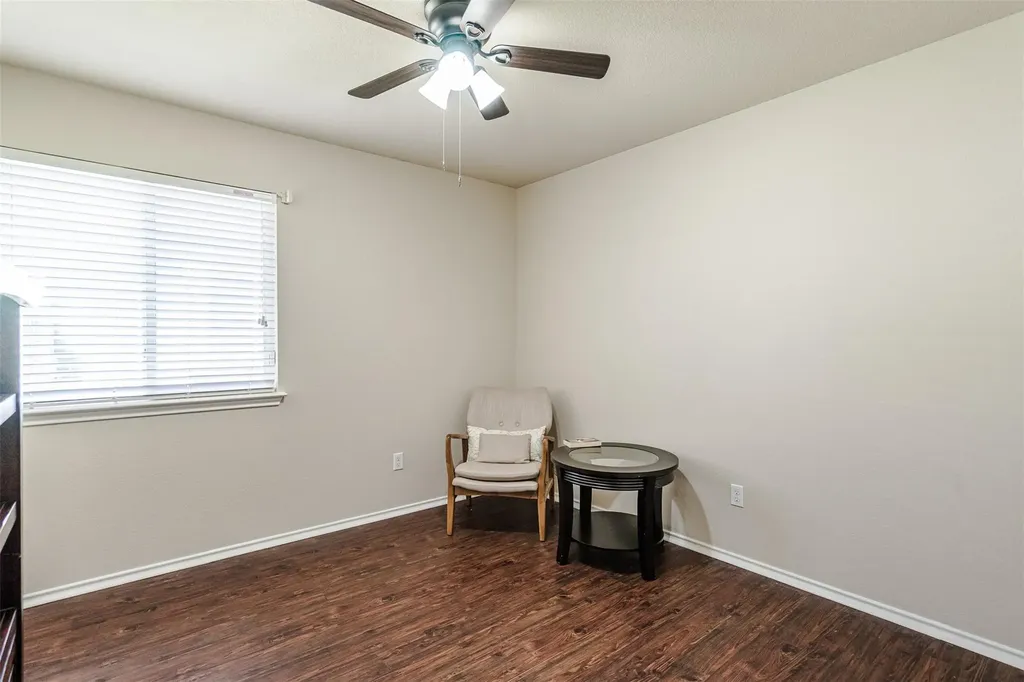 2404 Christoff Loop Austin TX 78748